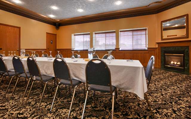 Best Western Plus Bayshore Inn