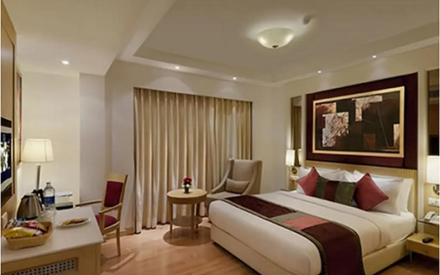 Maxfort Huda City Centre