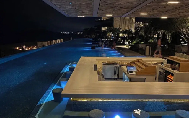 2BD Oceanfront Presidential Suite SCabo