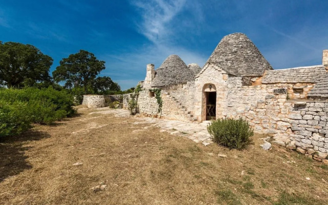 Trulli di Monte Reale