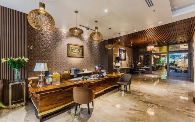 Sunflower CBQ Hotel