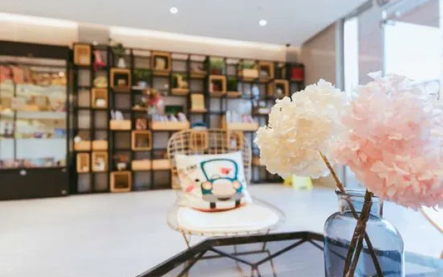 Shell Shanghai Jiadingbei Subway Station Shuping Road Hotel