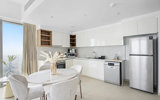 Silkhaus Stylish 2BR Downtown Views II Emaar