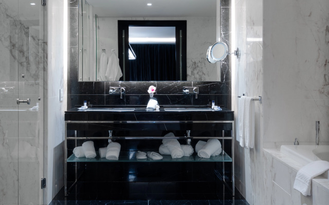 Intercontinental Luanda Miramar by IHG