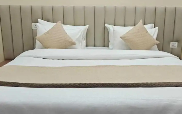 Akshay Premium Suites