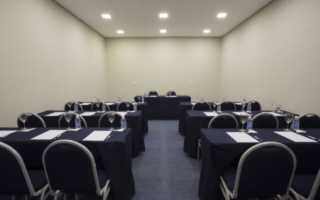 Interludium Iguassu Convention Hotel
