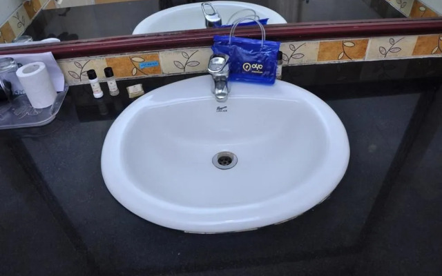 OYO Premium Coakers Walk