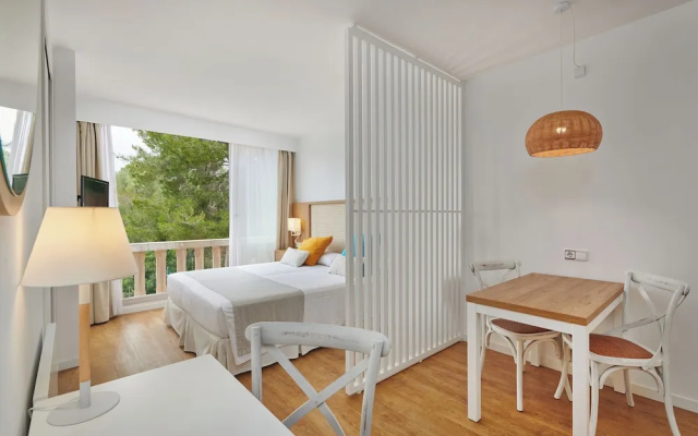 Hotel Cala Santanyi & Apartamentos