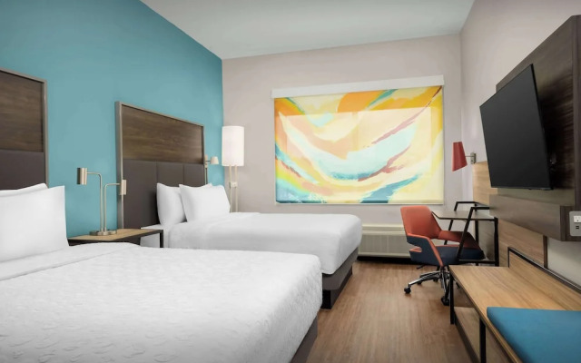 Tru by Hilton Jacksonville West I 295