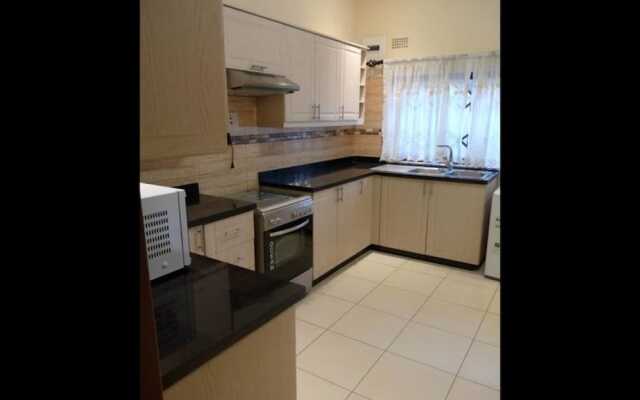 3 Bedrooms Exclusive Apartment in Kaludu
