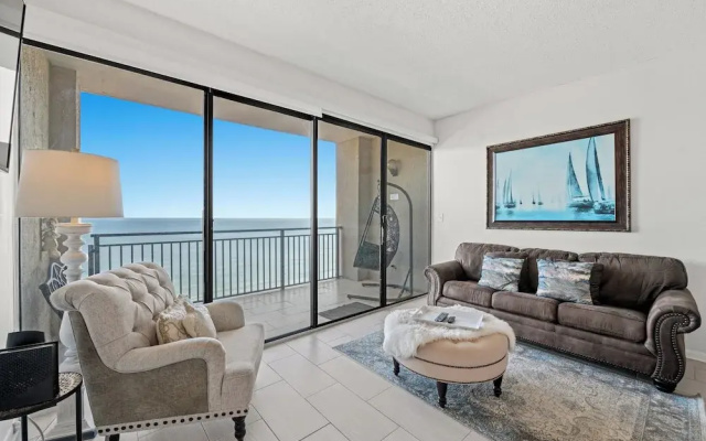 Units at Ocean Forest Plaza by Elliott Beach Rentals