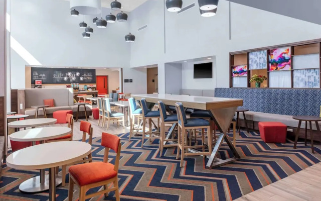 Hampton Inn & Suites Indianapolis West Speedway