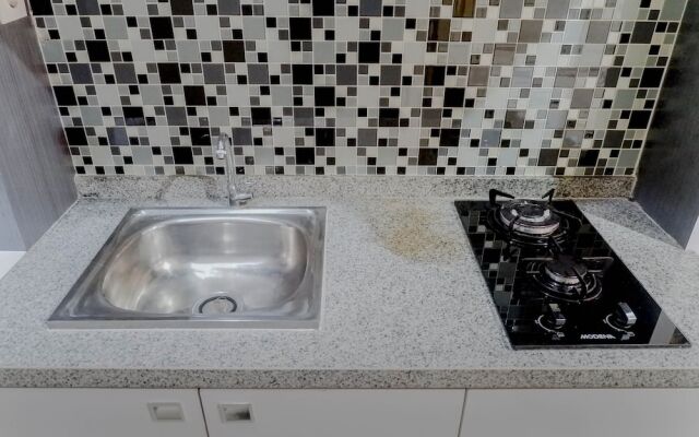 Relaxing Studio Apartment at Tamansari Papilio