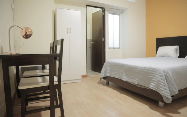 Miraflores Rooms