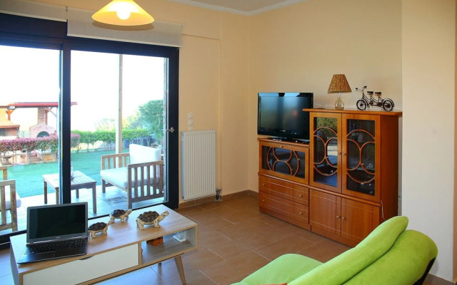 Comfartable 1 Bedroom Flat with Garden near Beach