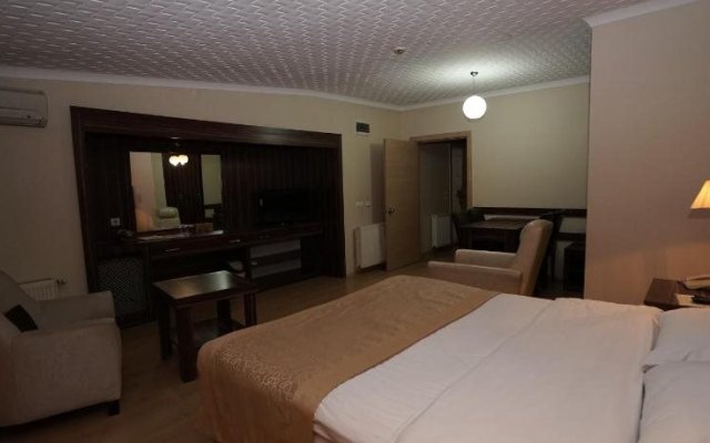 Yalihan Ari Hotel