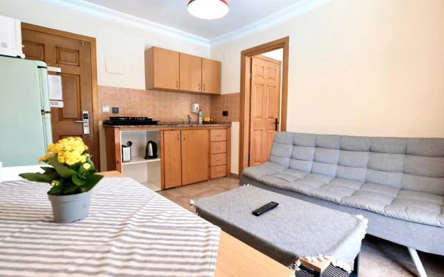 Ten Apart Hotel