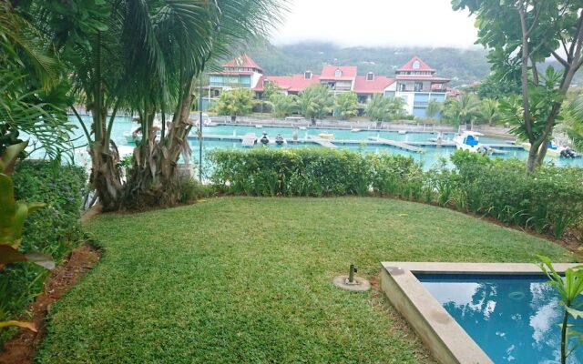 House With 3 Bedrooms in Mahé, With Wonderful sea View, Private Pool a