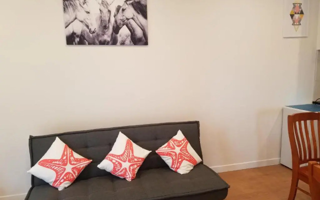 New Smart Home Nearby Plaza