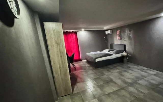 Mai Hotel
