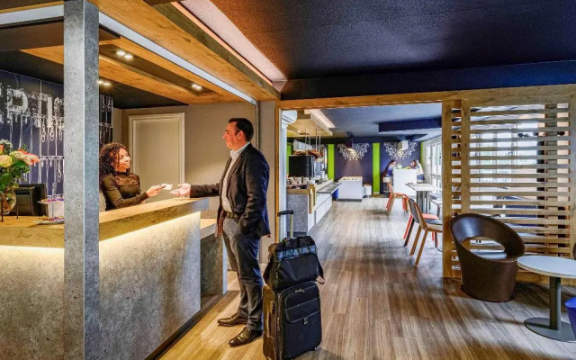 Ibis budget Saint-Étienne stade