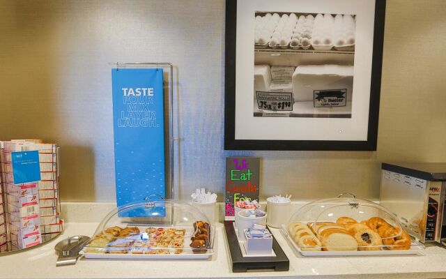 Hampton Inn & Suites Charlotte/Ballantyne