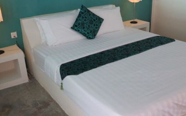 Aroon Boutique Villa