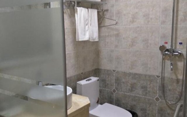 Hulunber Yijia Hotel