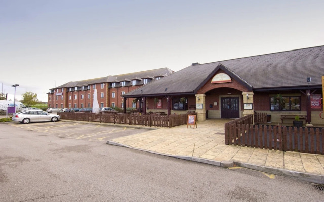 Premier Inn Blackpool East - M55 J4