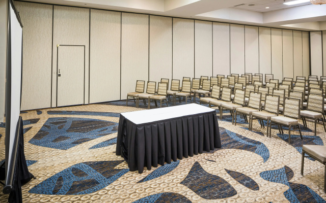 DoubleTree by Hilton Boston - Milford