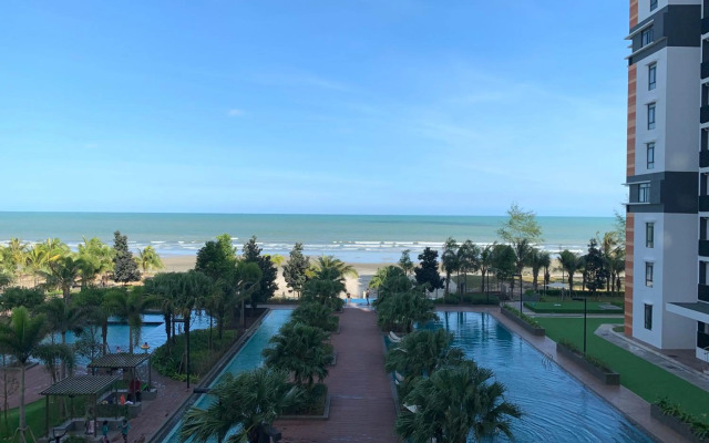 Timurbay Seaview Suite by Guns Studio