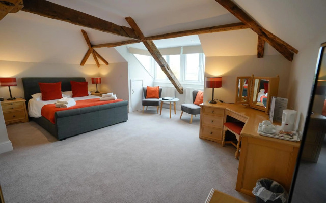 Waveney House Hotel