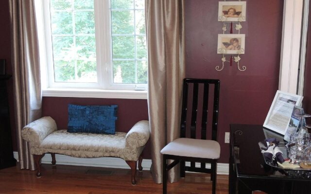 Demi's Place Bed and Breakfast
