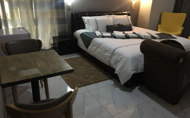Kanyi Guest House