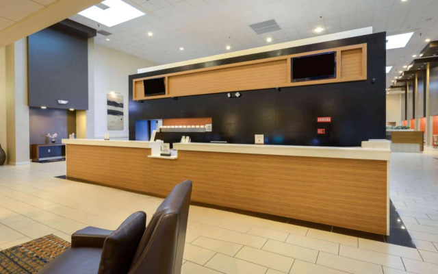 Wyndham Columbus