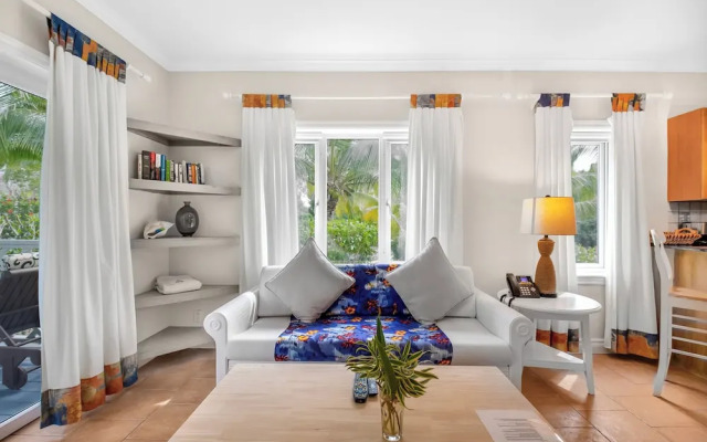 Pineapple Fields Boutique Condo Hotel