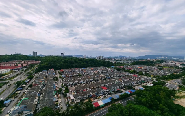 Trader Garden Residences