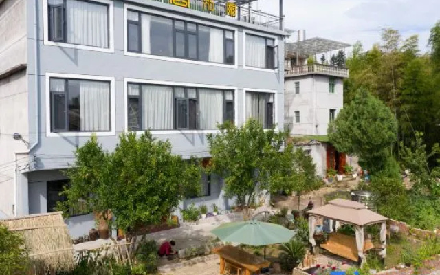 Jinyun Qingfeng Bieyuan Homestay — 2-star hotel in Lishui