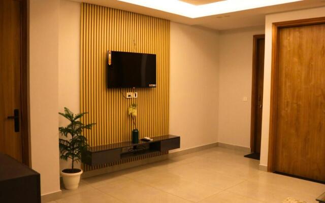Ava Hotels And Corporate Statys