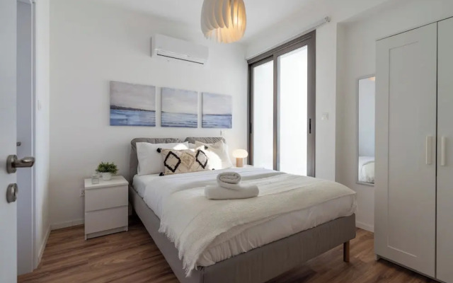 Pauhad 3 - Larnaca Studios & Apts