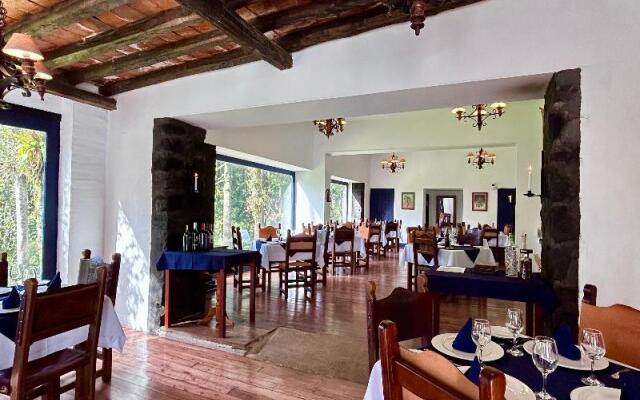 Hosteria Hacienda Pinsaqui