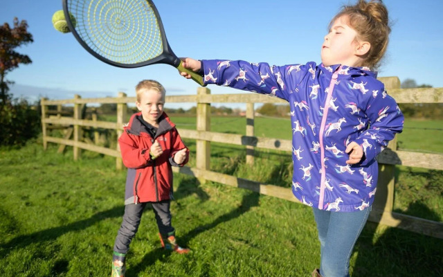 Orchard Glamping -willow Pod