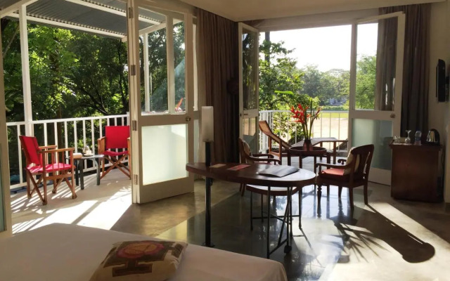 Trinity At Fort Cochin