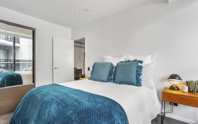 Brand New Refurbished 2 Bedroom In City By Urban Butler – Guest Rooms – Auckland
