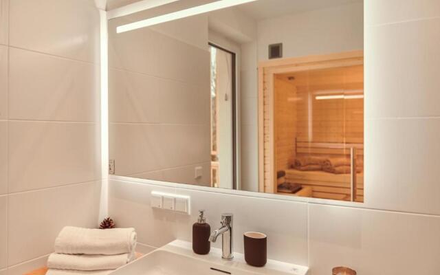 die Tauplitz Lodges - Alm Lodge A6 by AA Holiday Homes