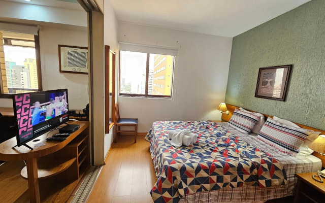 Flat Qi Ibirapuera com Sacada Uh-2307