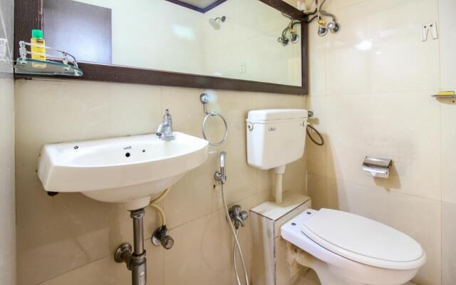 FabHotel Midaas Comforts