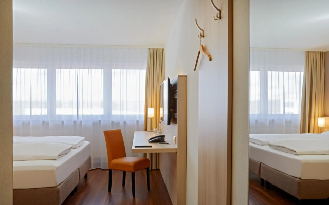 H+ Hotel Stuttgart Herrenberg