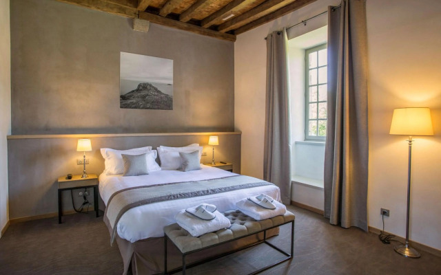 Hôtel de L'Abbaye Le Tronchet - Handwritten Collection