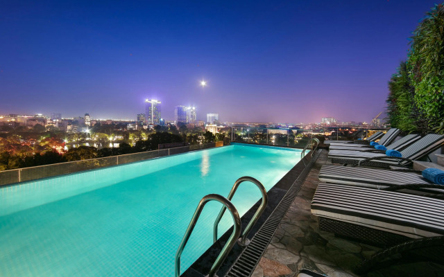 The Oriental Jade Hotel